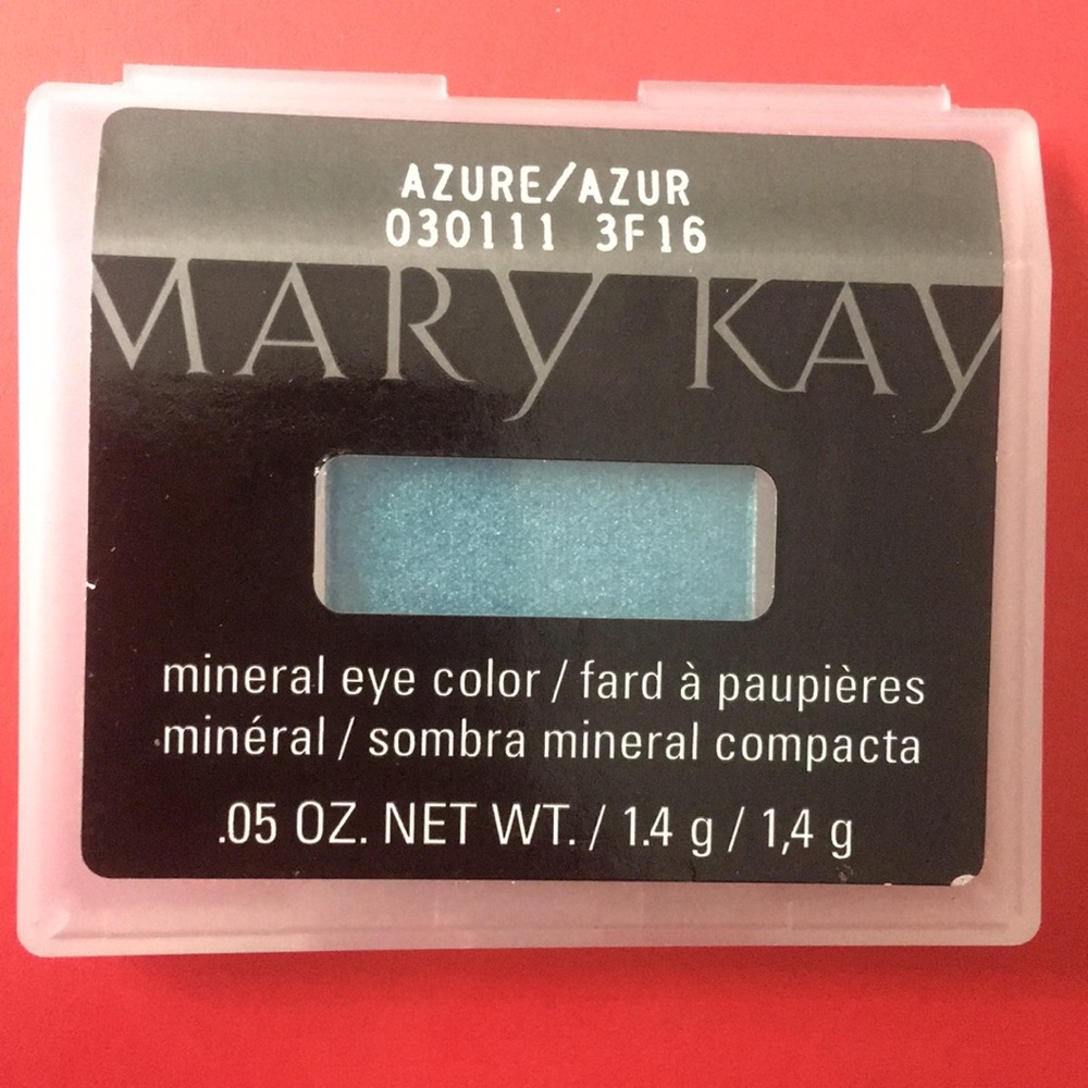 Mary Kay mineral eyeshadow.